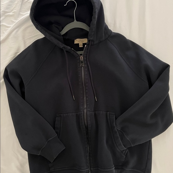 Burberry Other - Burberry hoodie medium